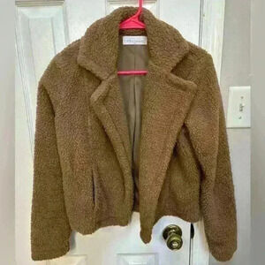 American Threads Tan Teddy Cropped Style Jacket Size S - EUC - worn once